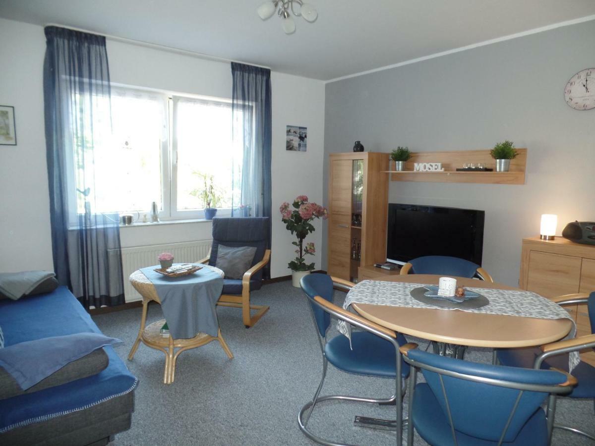 Ferienwohnung Erz Burgen  Exterior photo